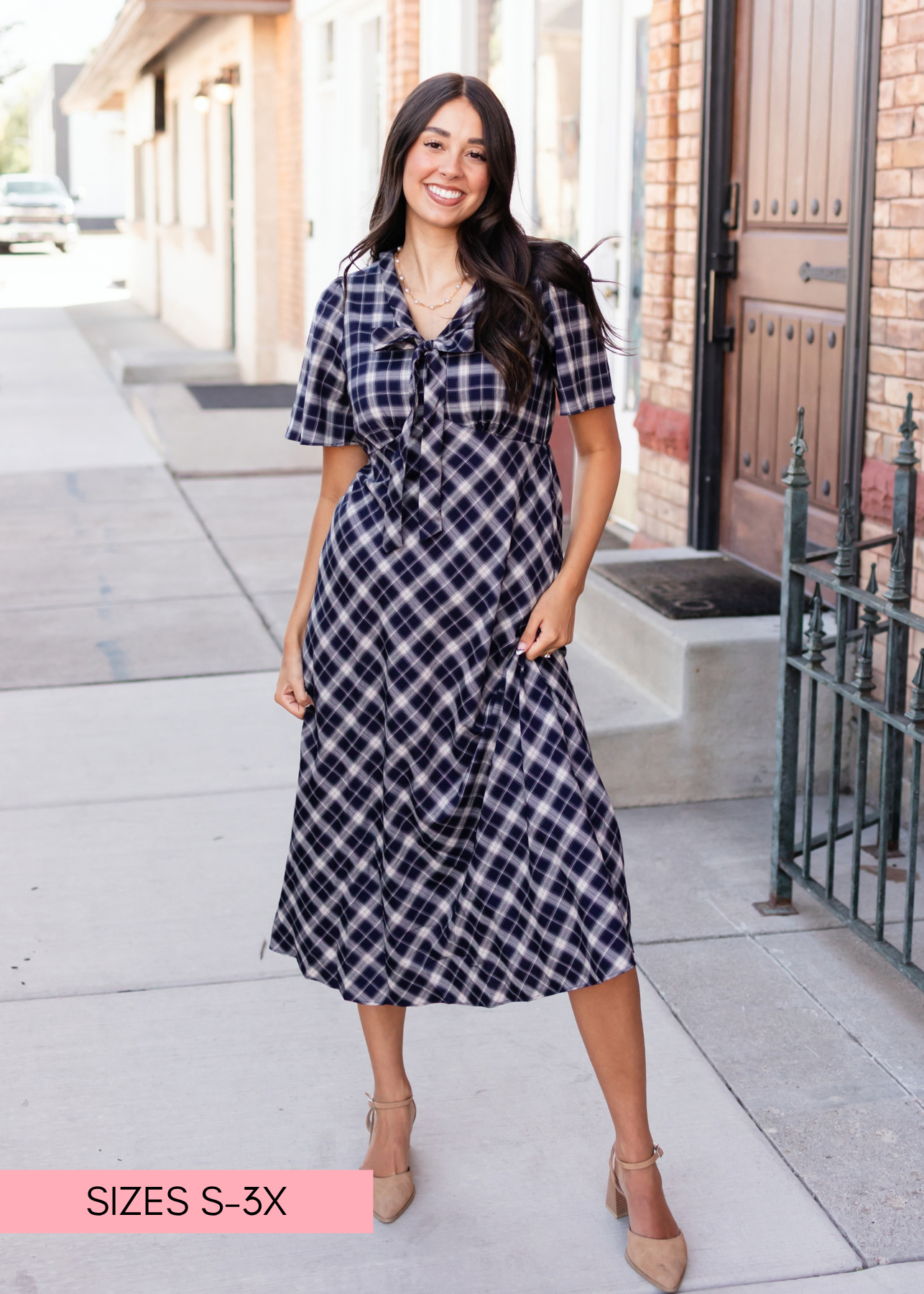 ivory and navy dress Heidi & Plaid V Neck Midi M (10)