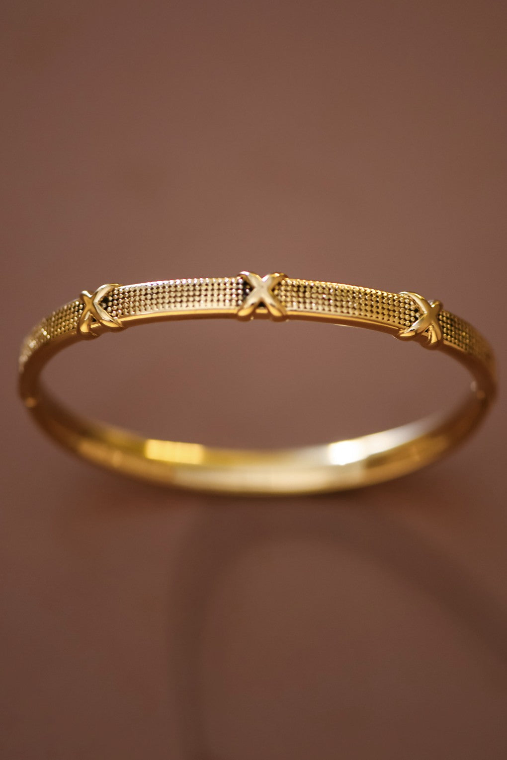 Alessia 18K Patterned Bangle Bracelet