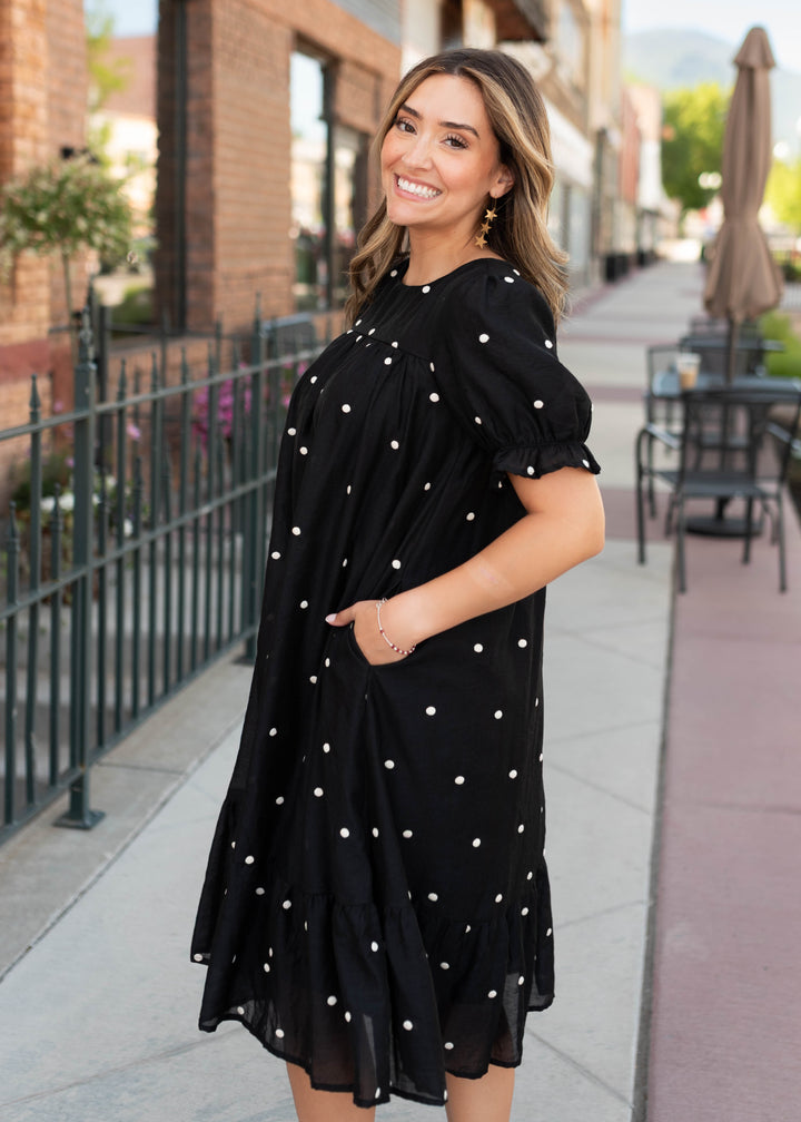 black dress with polka dot sleeves Addy — Classic Polka Dot Dress Classic Black Some dresses just have Black Dress Bathroom Punch Shoe Size:8M