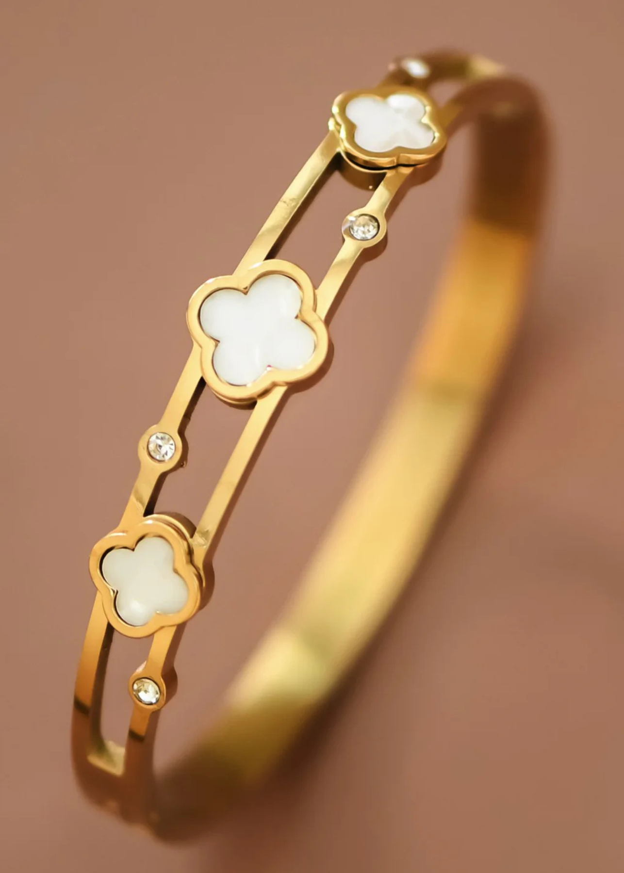 18K clover bangle bracelet