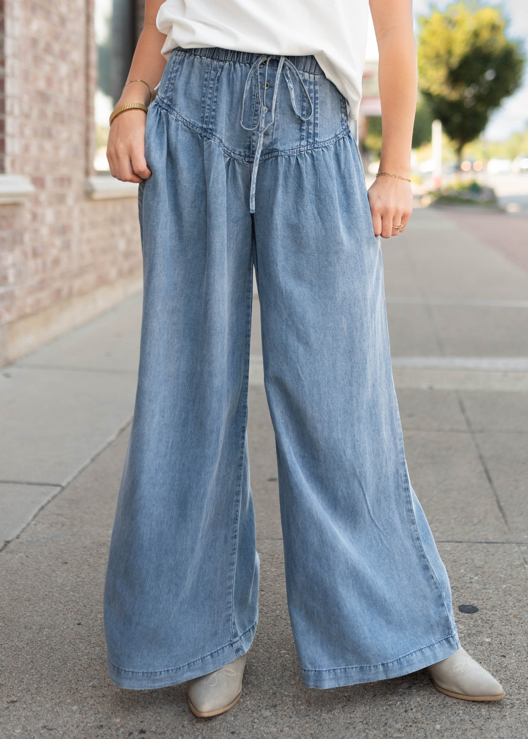 Alexandra Chambray Pleated Wide Leg Pants | Lena Layne