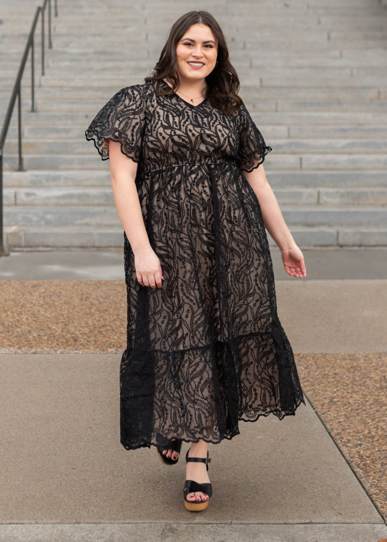 V-neck plus size lace black dress with ruffle at the hem