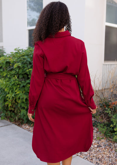 Back view of the burgundy button up dress