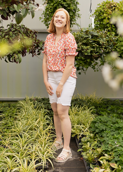Medium short sleeve red floral tip