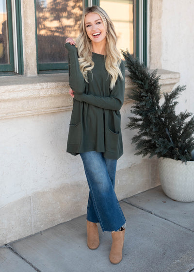 Dark green pocket sweater with front pockets