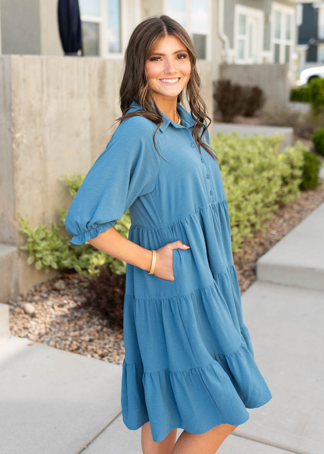 tiered linen dress Ava Blue - Feminine Dress Linen Dresses Fitted Sleek Professional Trendy occasion wear Indicative Size:XXS-US 00