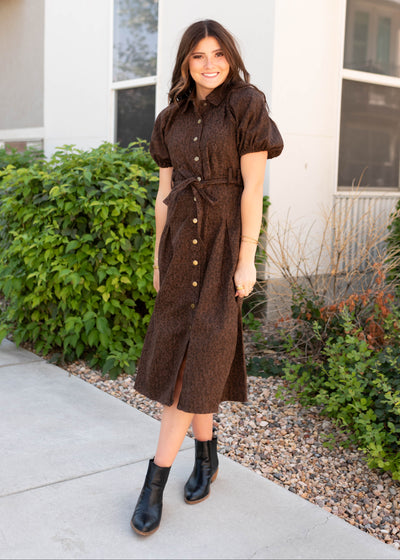 Tie on the waist of the modest denim brown leopard dress