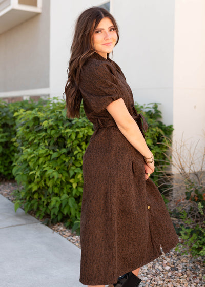 Side view of the brown leopard dress