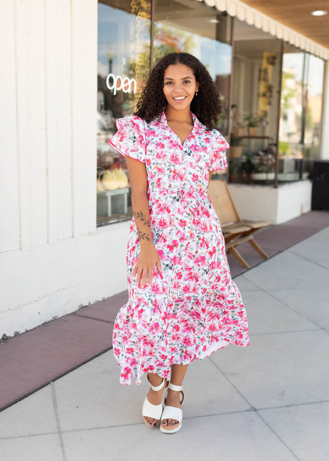Camilla Pink Floral Midi Dress - Collared V-Neckline, Flutter