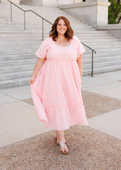 Short sleeve pink floral textured dress