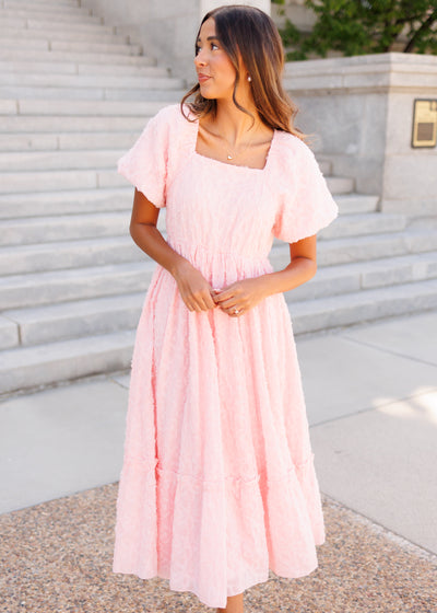 Short sleeve pink floral textured dress