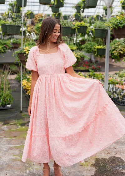 Short sleeve pink floral textured dress