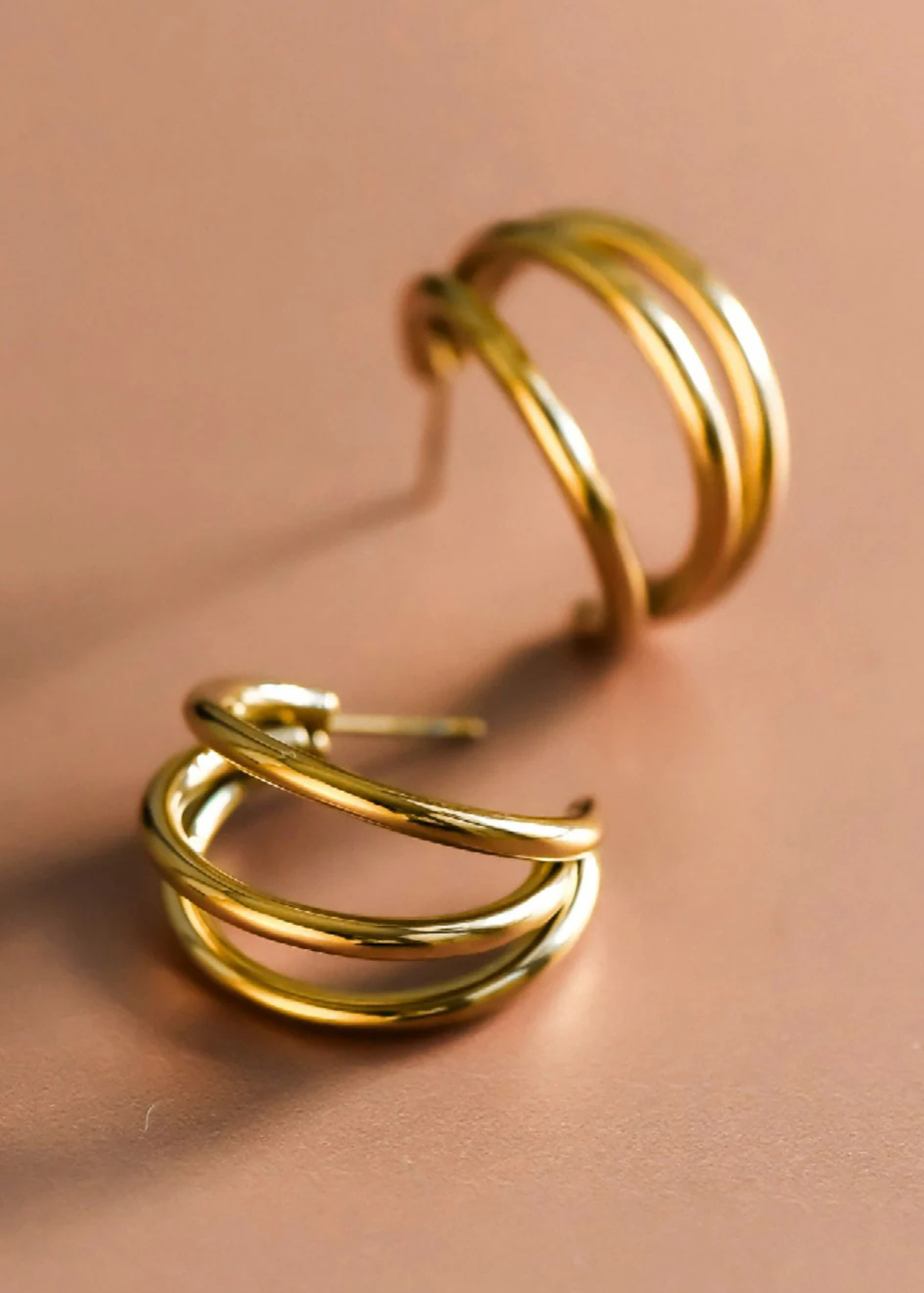 18K gold hoops