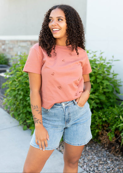 Terracotta cowgirl tee with embroidered  designs