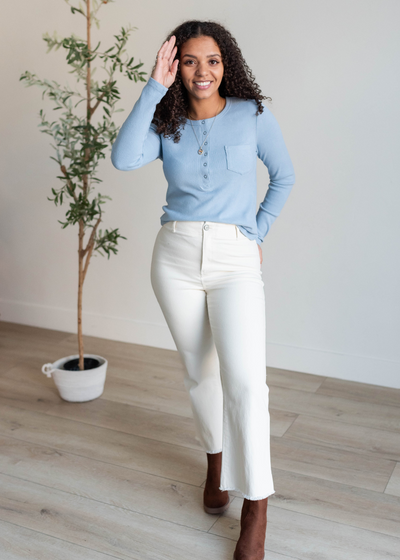 Sky blue long sleeve top with pocket