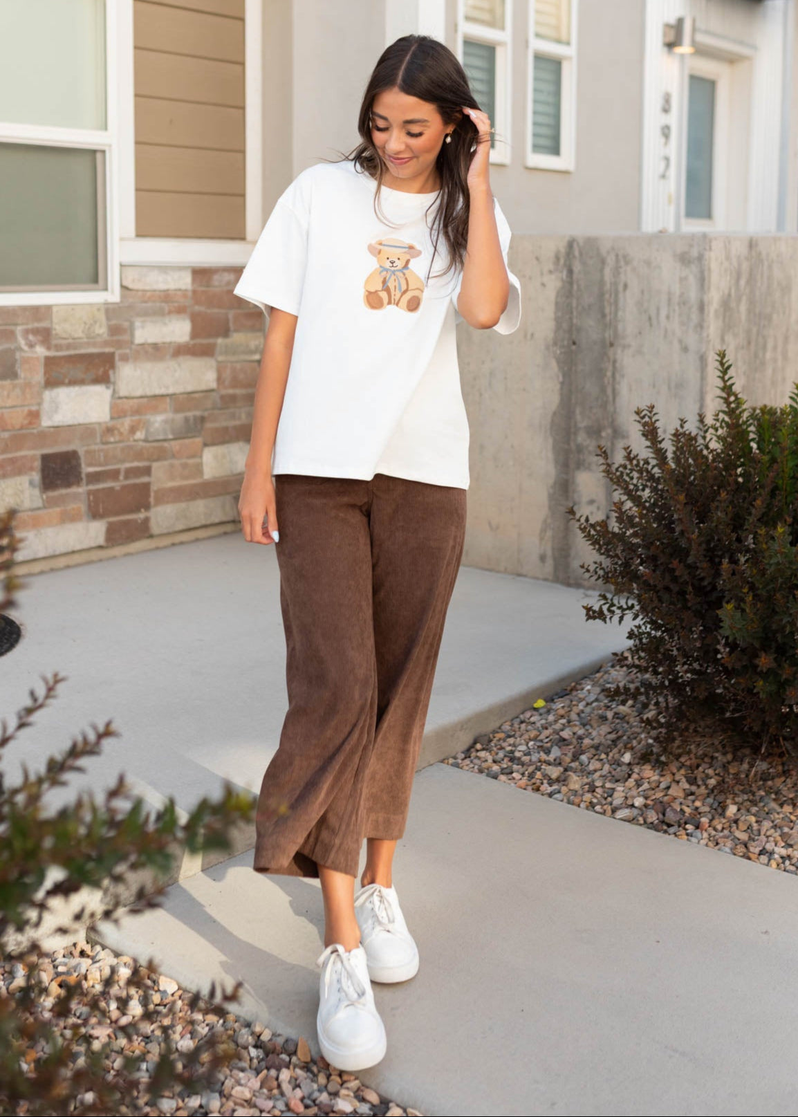 White teddy bear tee