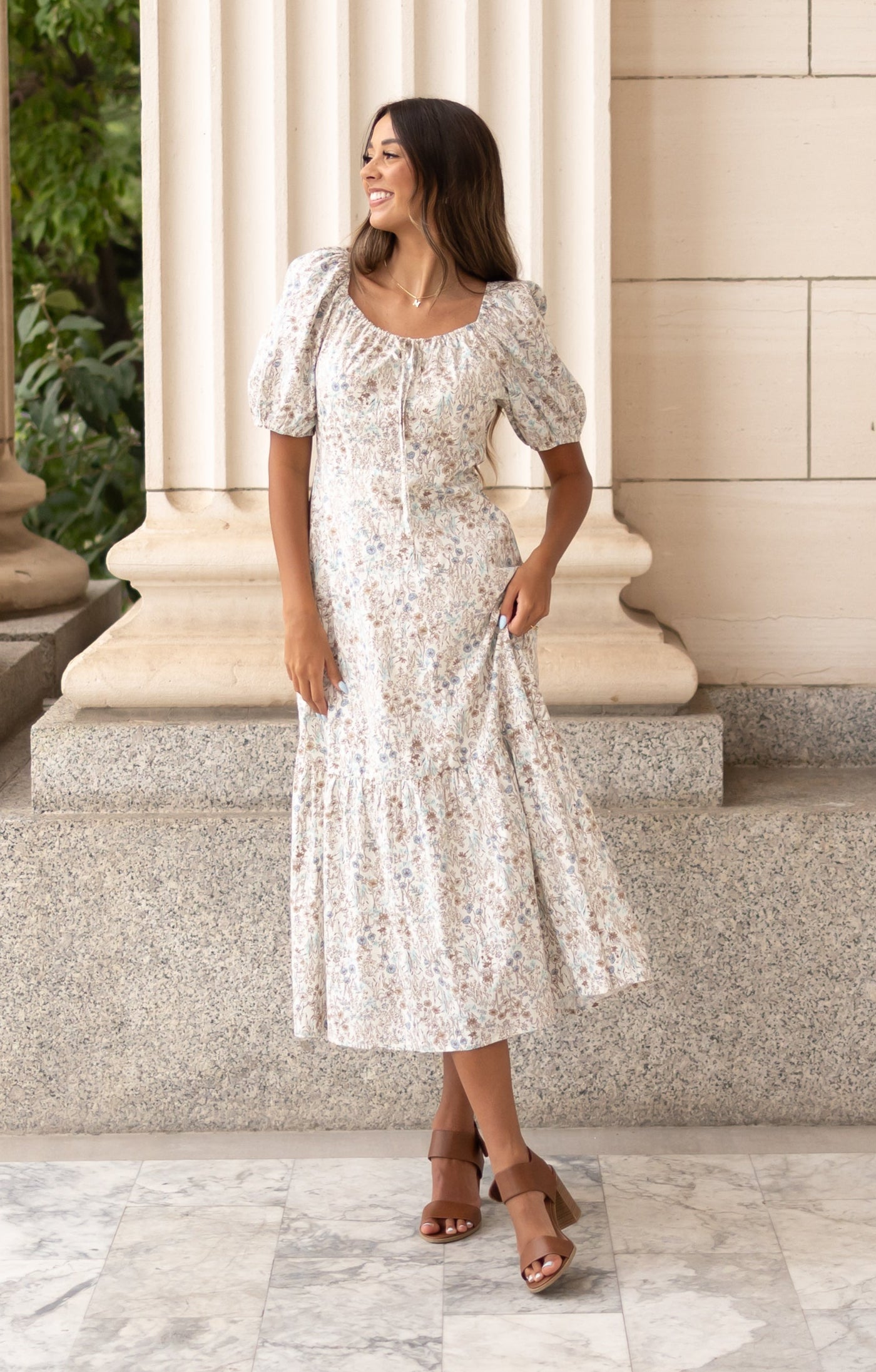 Short sleeve cream floral dress with tie at the neck