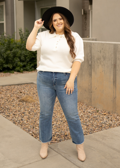 Short sleeve plus size ivory top