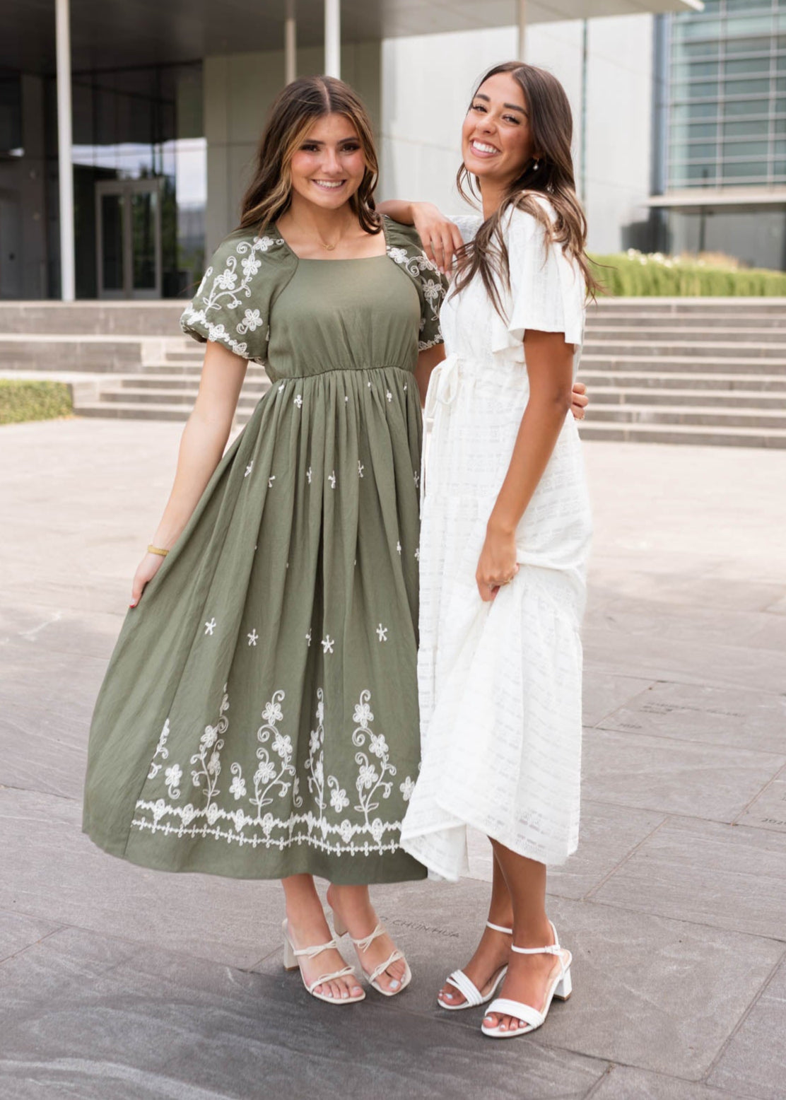 Alana Ivory Textured Tie Dress