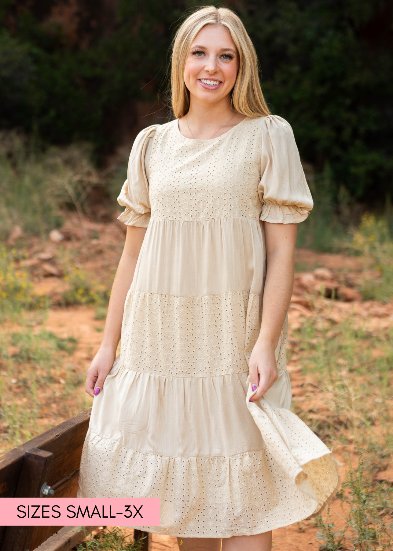 Short sleeve beige dress with eyelet fabric