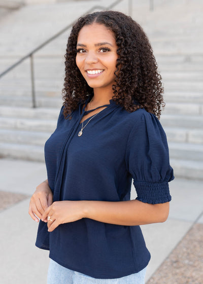 Short sleeve navy top