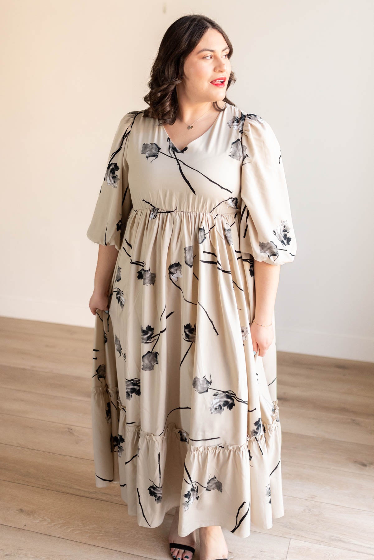 V-neck plus size beige floral dress 