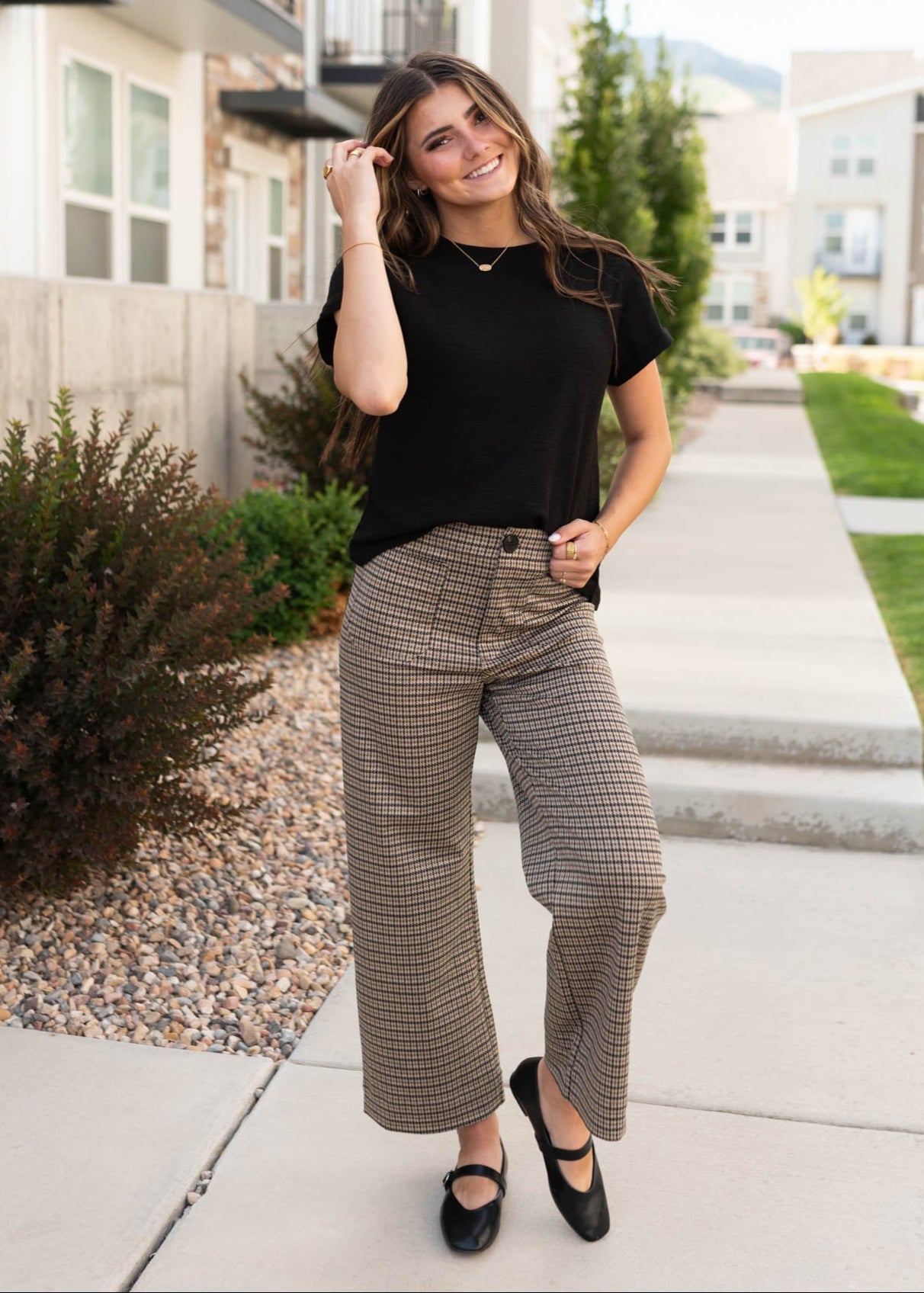 Wide leg brown houndstooth pants