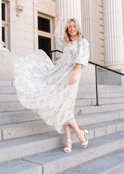 High waisted cream flower dress