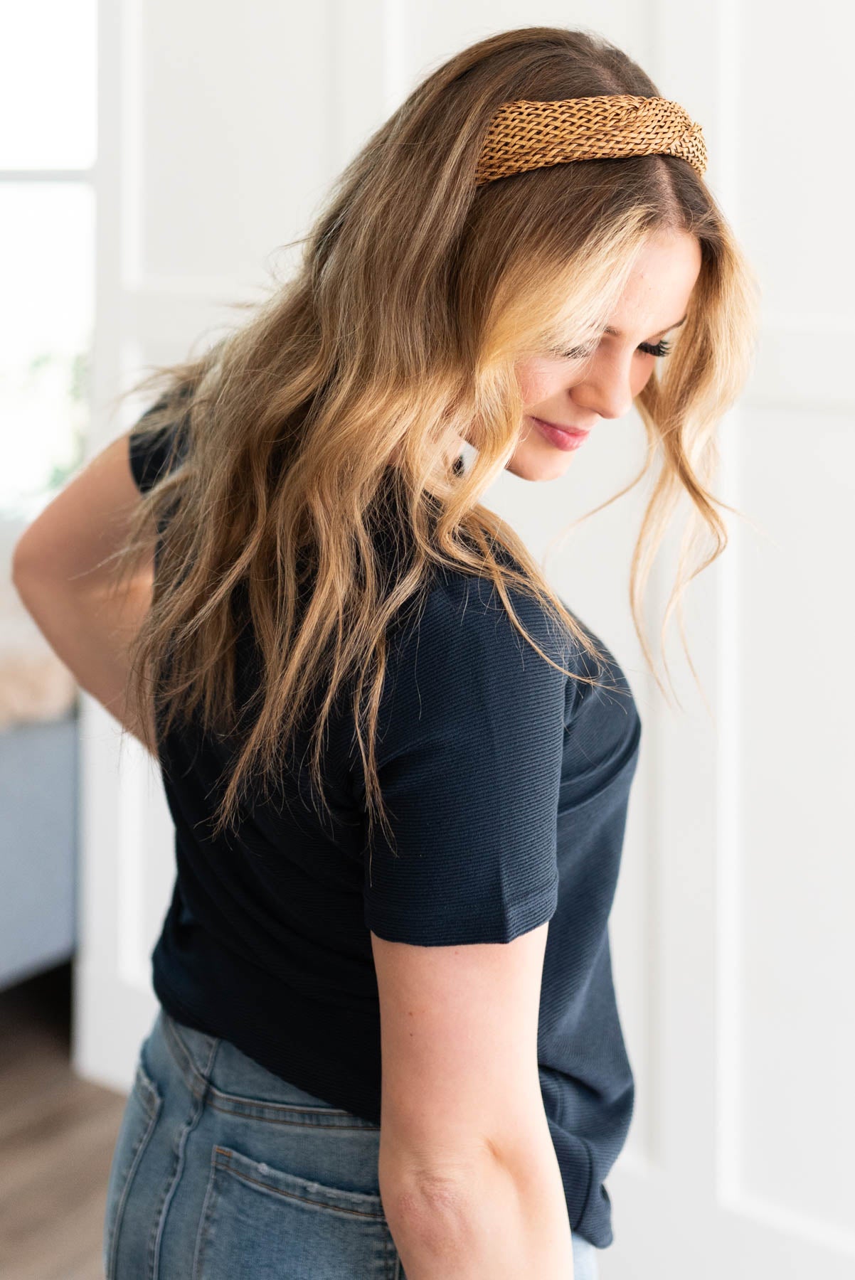 Side view of the navy textured top