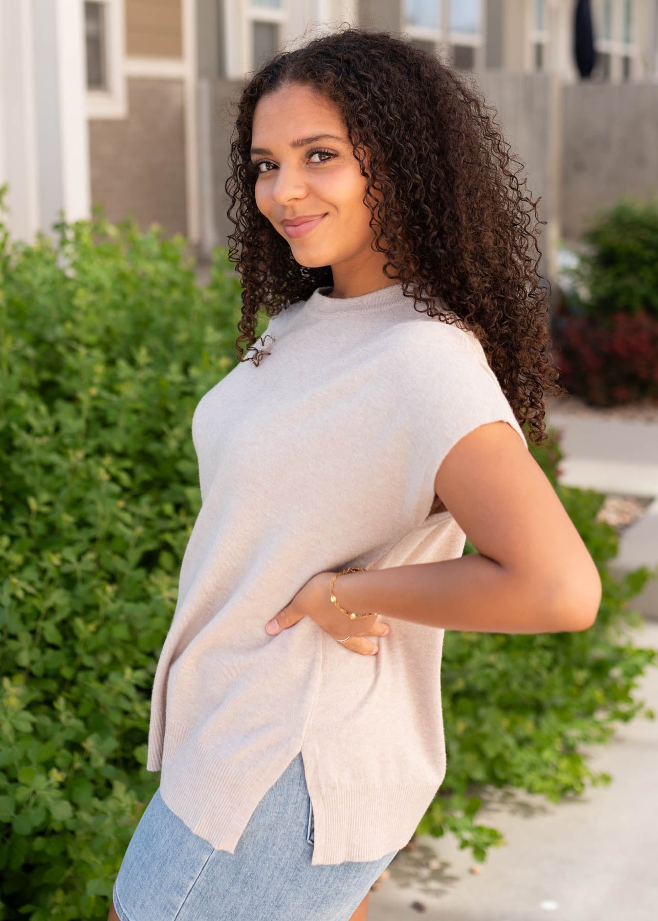 Side view of the sandstone sweater