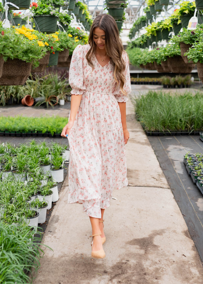 Short sleeve pink floral tiered dress