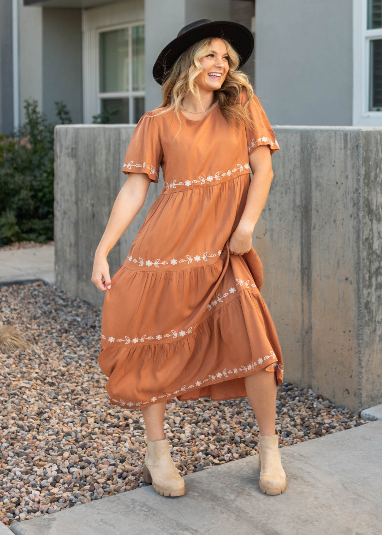 Short sleeve camamel dress