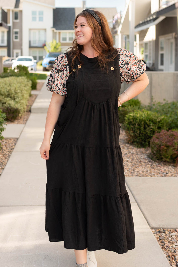 Everlee Black Overall Dress – Lena Layne