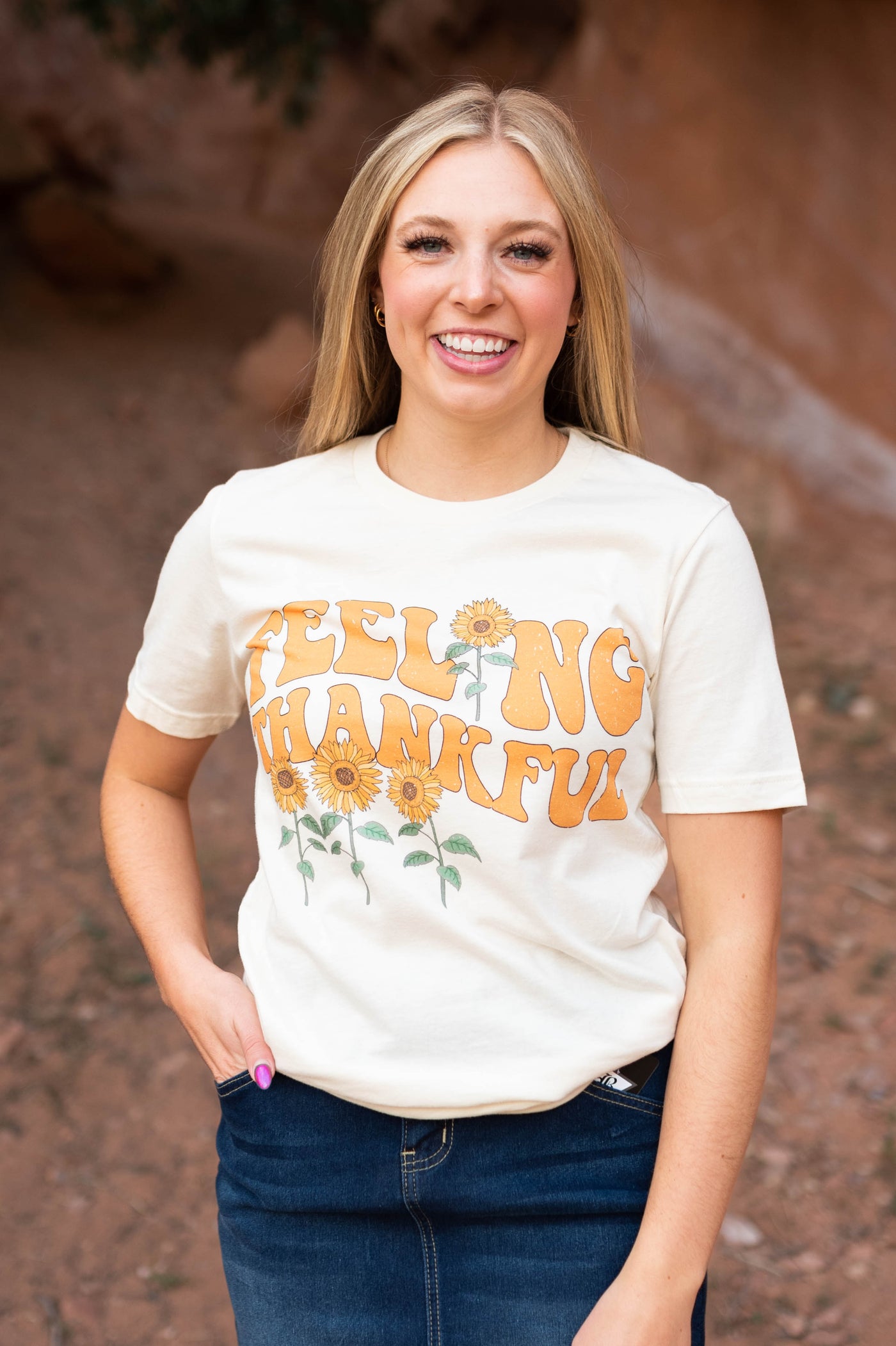 Short sleeve feeling thankful ivory tee