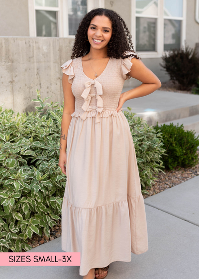 Light beige bow dress