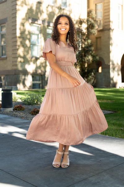 Short sleeve coffee dress with tiered skirt