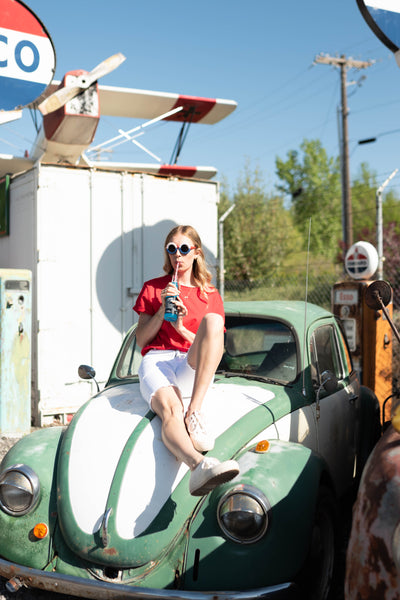 Red t-shirt with short sleeves