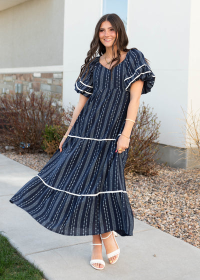 Short sleeve navy floral pattern dress