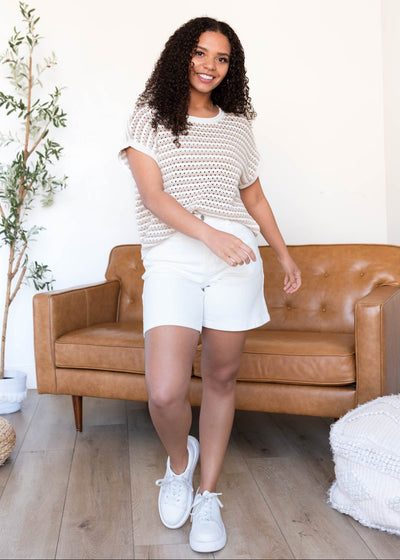 White denim bermuda shorts with pockets