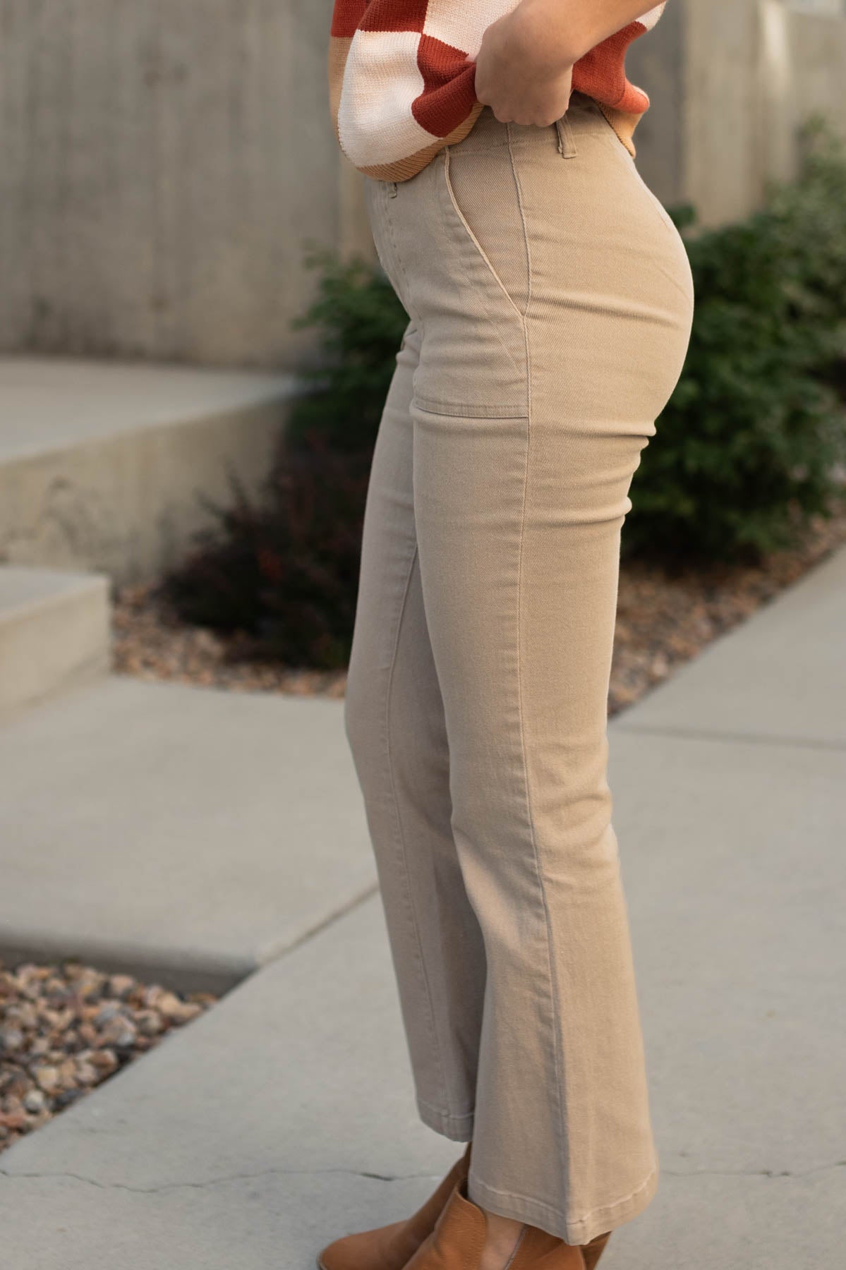 Side view of oat pants