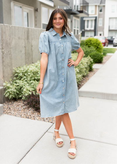 Short sleeve denim button down dress