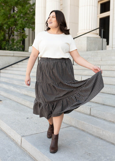 Plus size black gingham skirt in plus size 1x to 3x