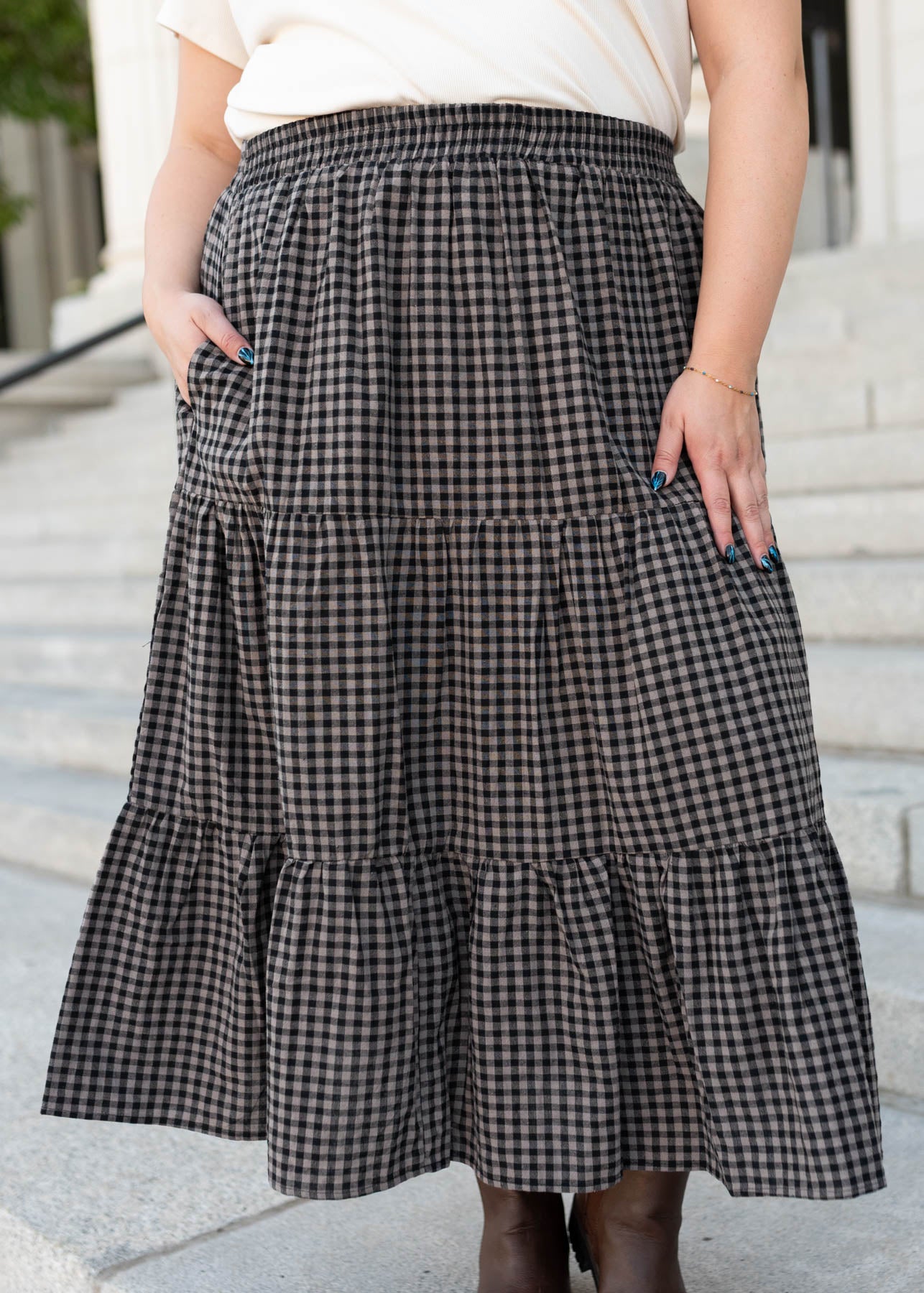 Modest black gingham skirt with pockets in plus size