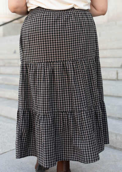 Back view of the plus size black gingham skirt