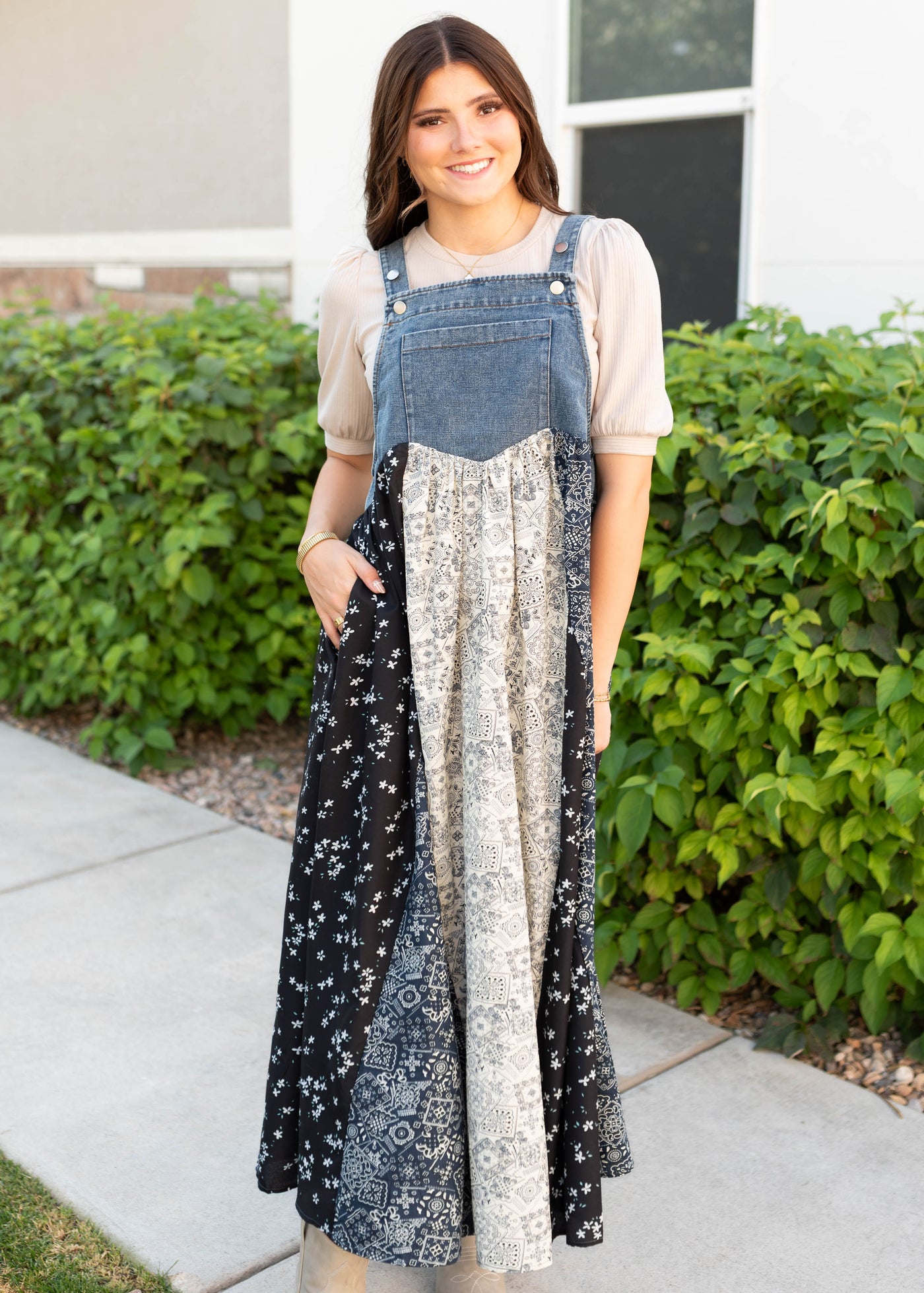 Adjustable straps on the denim patchwork overall dress with pockets