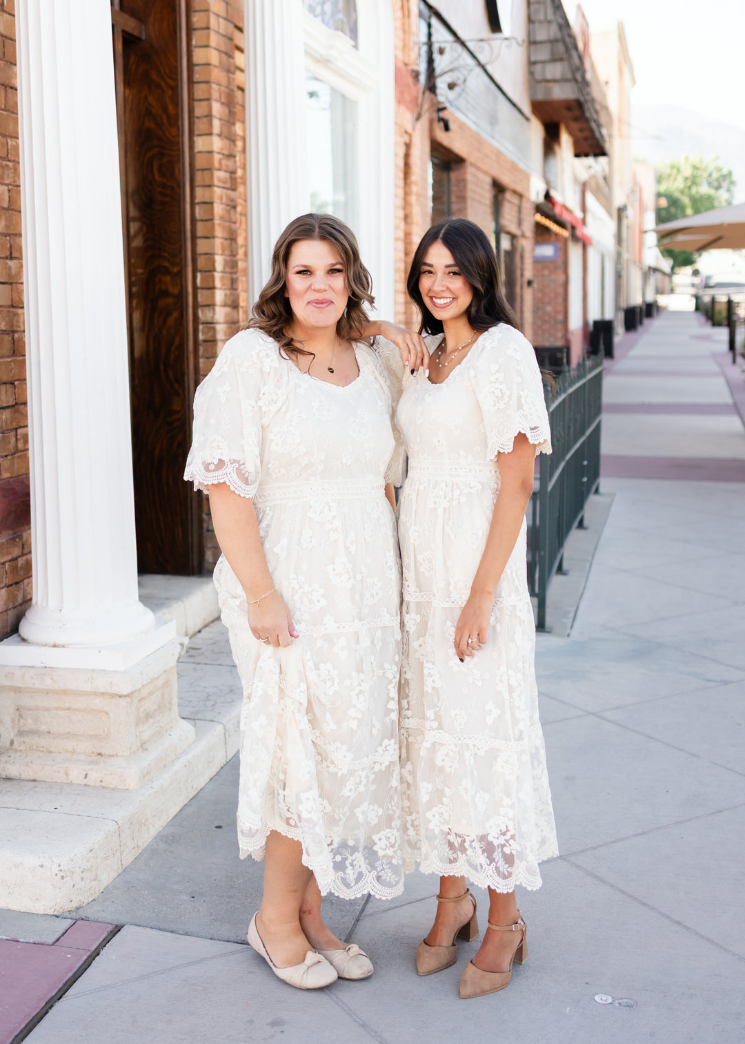 Jocelyn Cream Short Sleeve Lace Midi Dress | Lena Layne