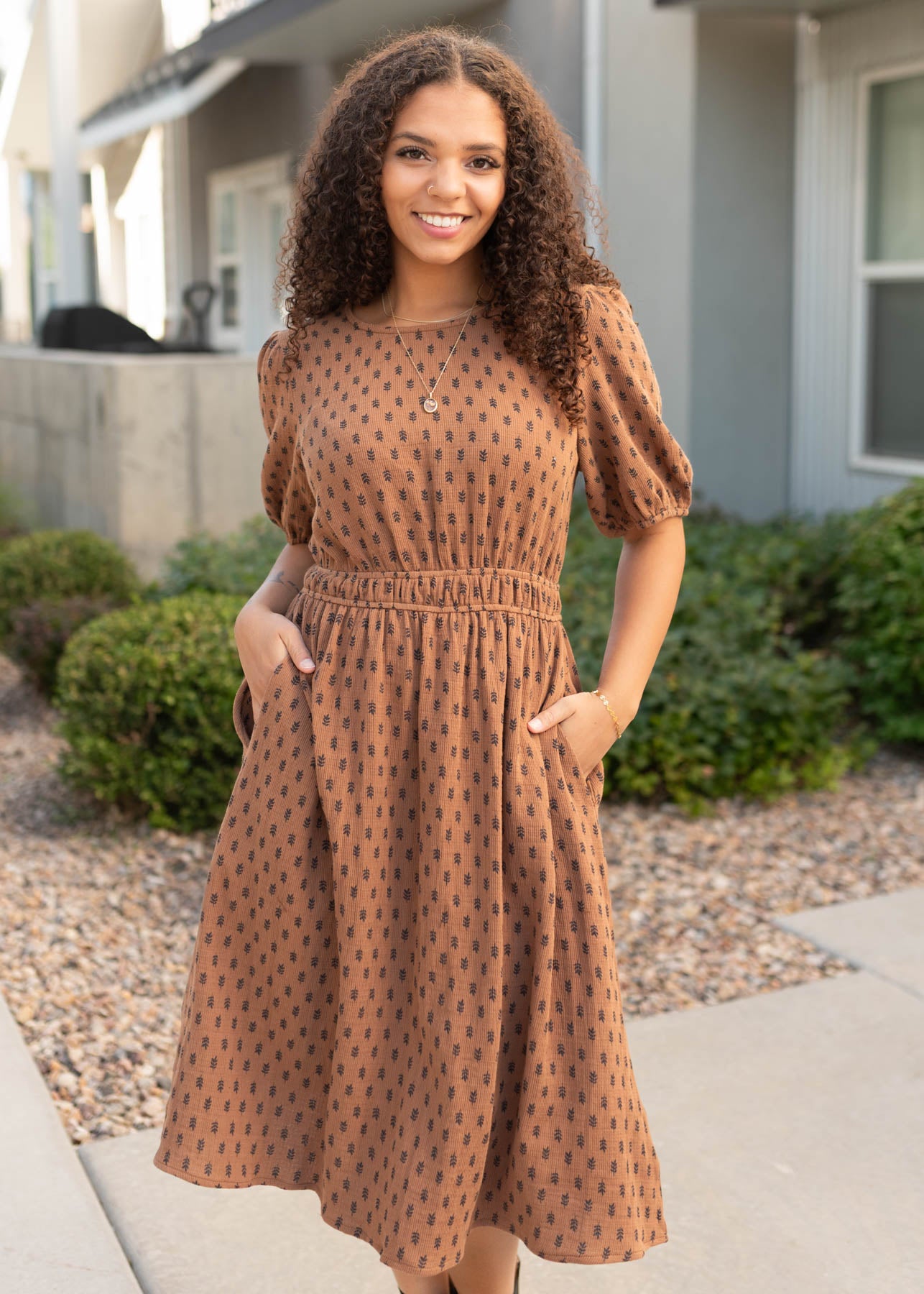Modest short sleeve nutmeg textured dress with pockets