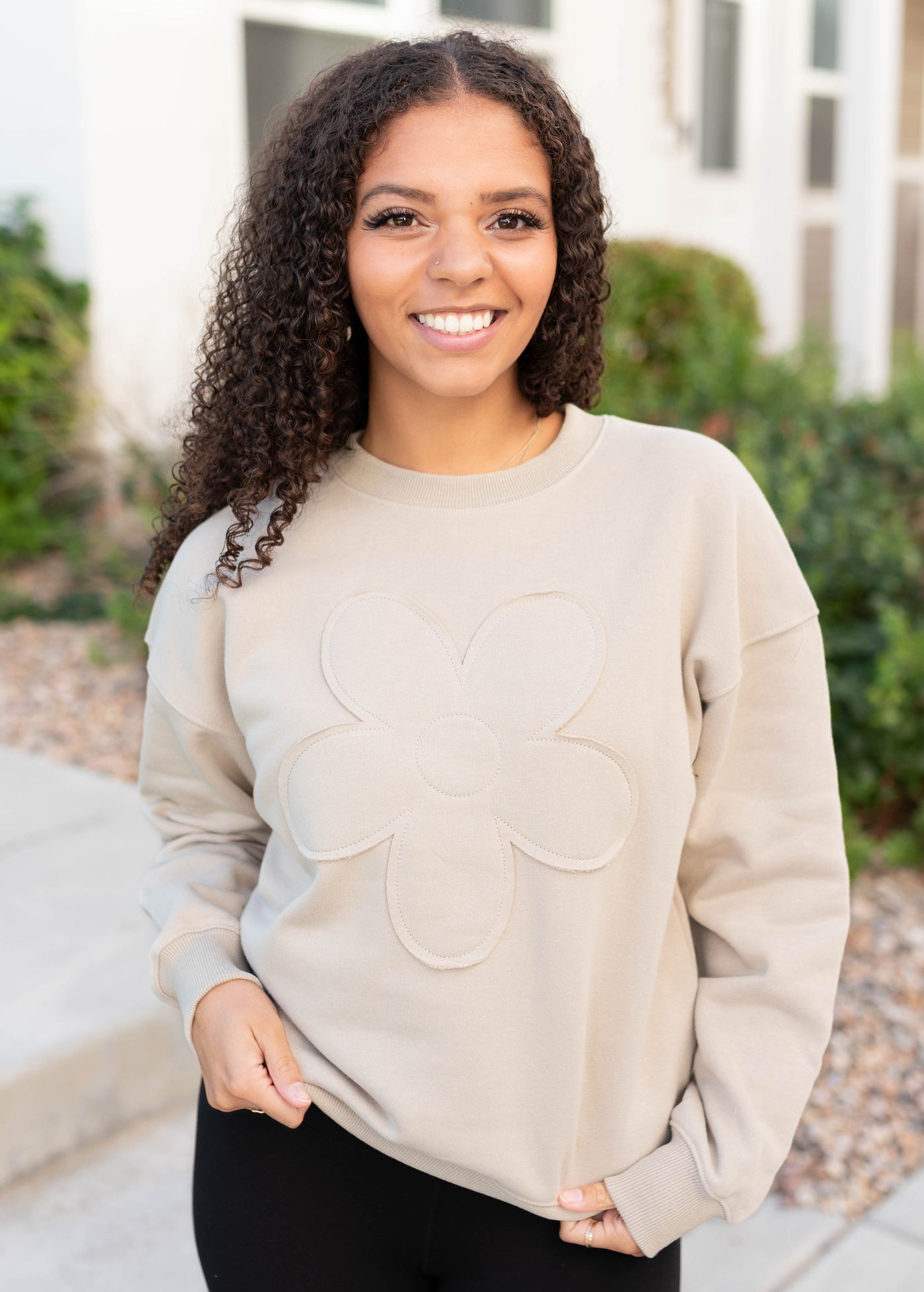 Juliette Taupe Flower Pullover