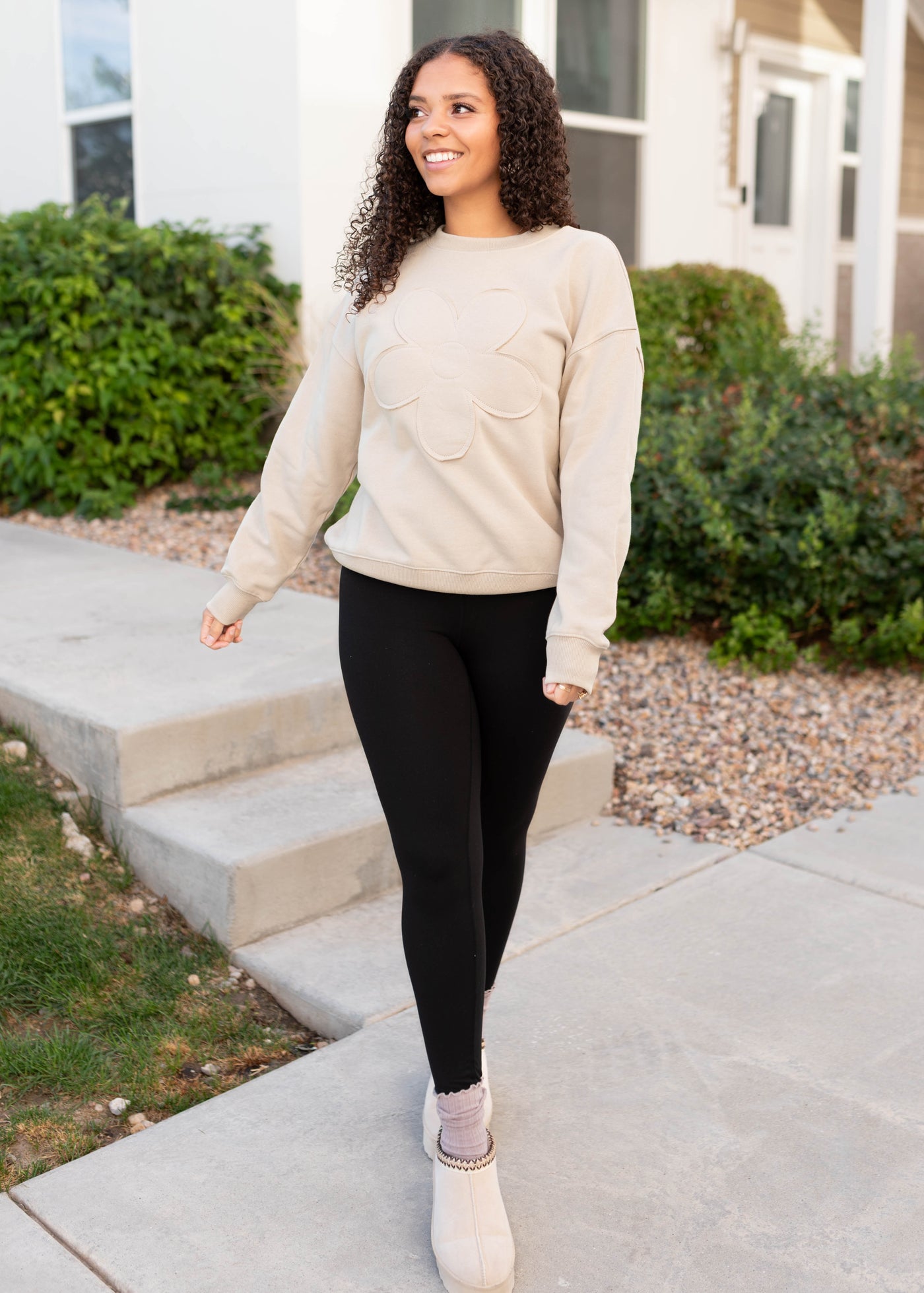 Juliette Taupe Flower Pullover