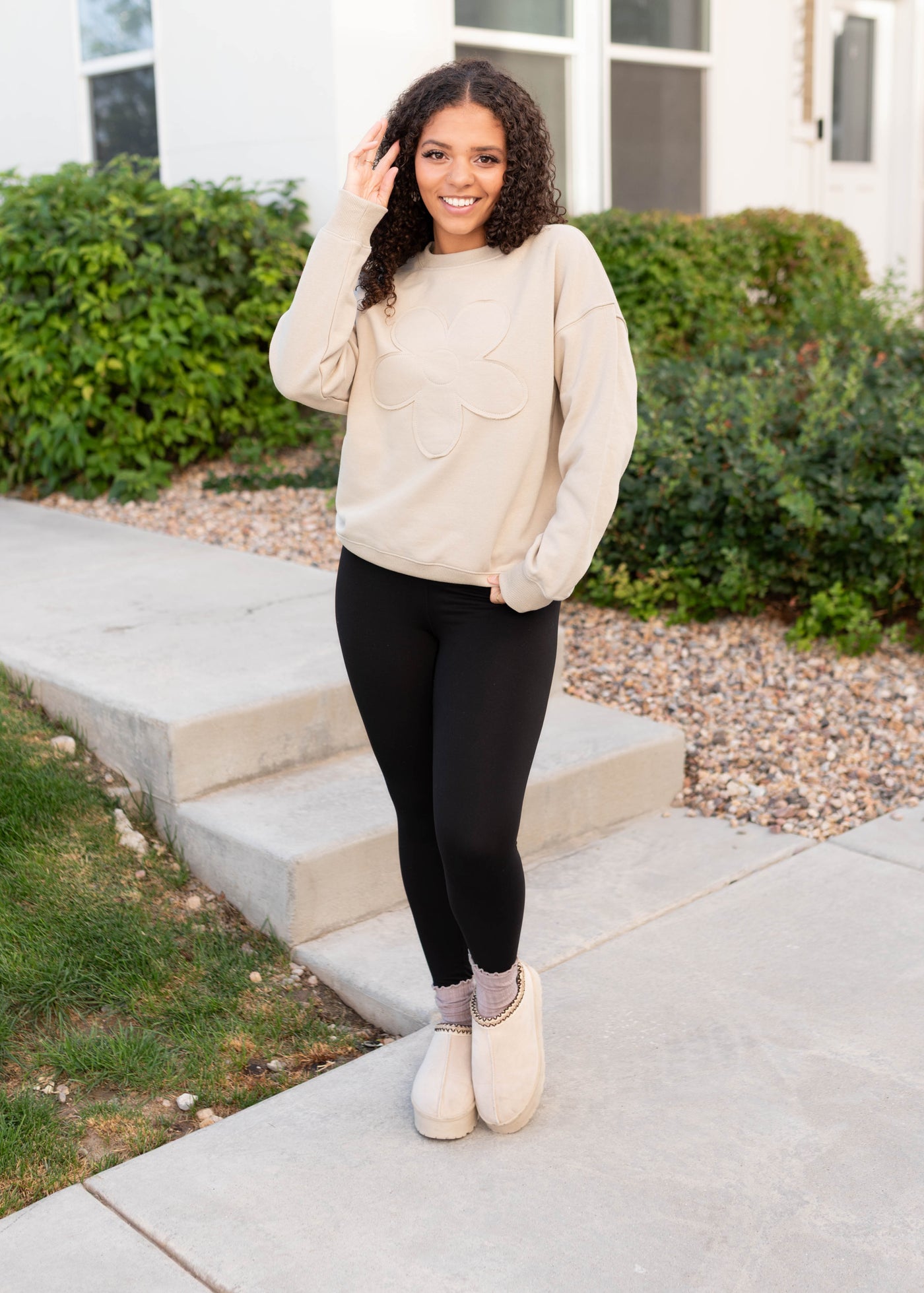 Juliette Taupe Flower Pullover
